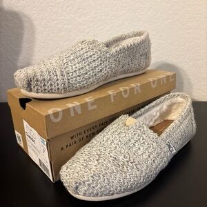 Toms Gray Knit Women's Flats